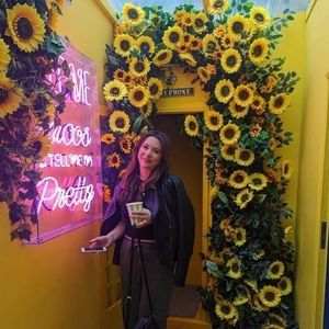 Meet your Posher, Leanne